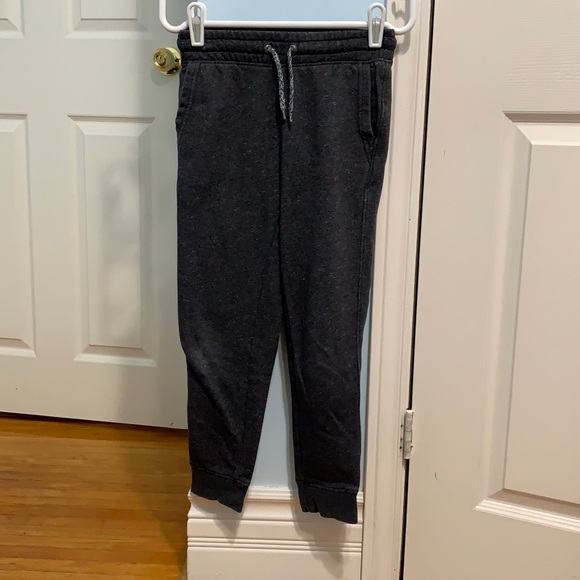 OLD NAVY JOGGING PANTS - Picture 2 of 5